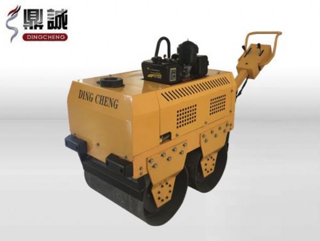 點(diǎn)擊查看詳細(xì)信息<br>標(biāo)題：DC-30C高配手扶式壓路機(jī) 閱讀次數(shù)：12212