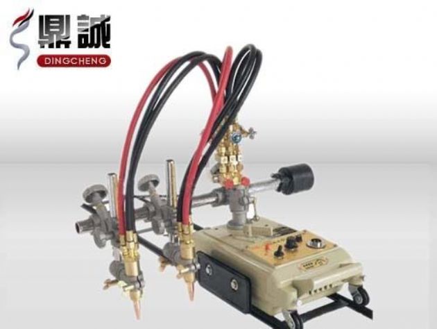 點(diǎn)擊查看詳細(xì)信息<br>標(biāo)題：雙頭多頭火焰切割機(jī) 閱讀次數(shù)：4297