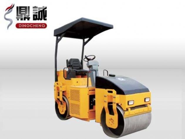 點(diǎn)擊查看詳細(xì)信息<br>標(biāo)題：3噸全液壓雙鋼輪壓路機(jī) 閱讀次數(shù)：12915