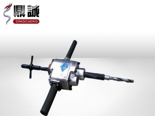 點(diǎn)擊查看詳細(xì)信息<br>標(biāo)題：ZK19型軌道鉆 閱讀次數(shù)：3644